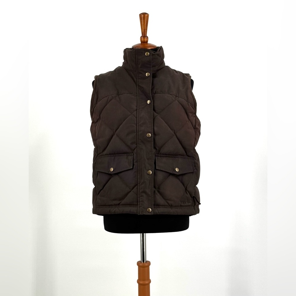L.L.Bean Brown Quilted Waxed Cotton Goose Down Vest Size M - Picture 2 of 15